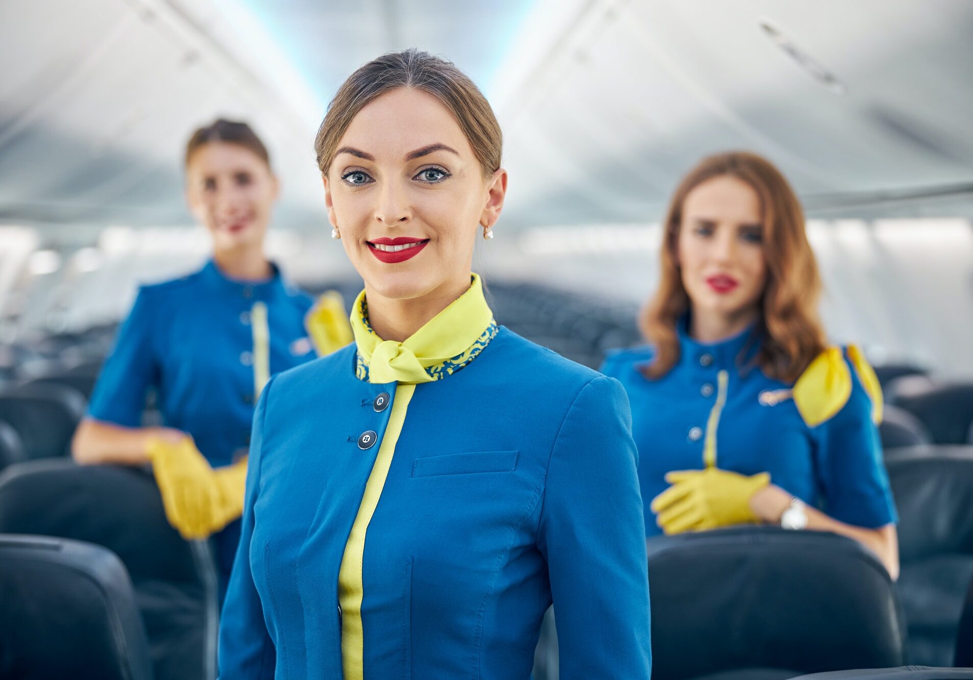 charming-stylish-aviation-staff-of-air-hostesses.jpg